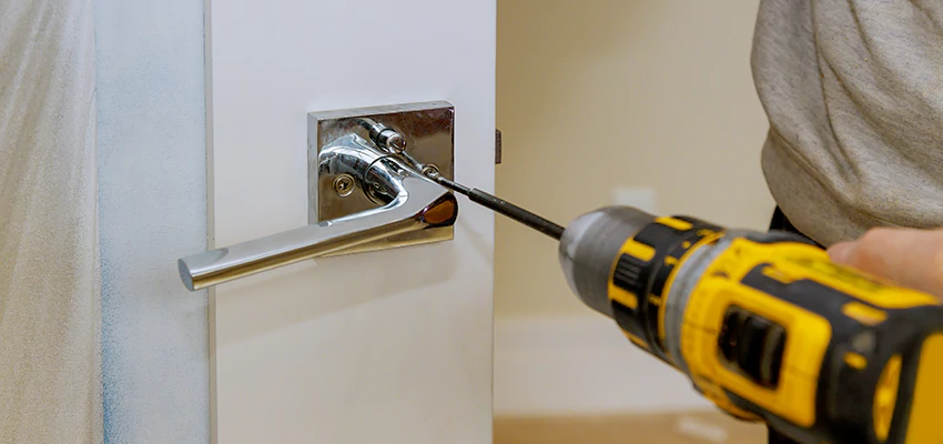 After-hours Locksmith  For Lock Troubleshooting in Oak Hills, California